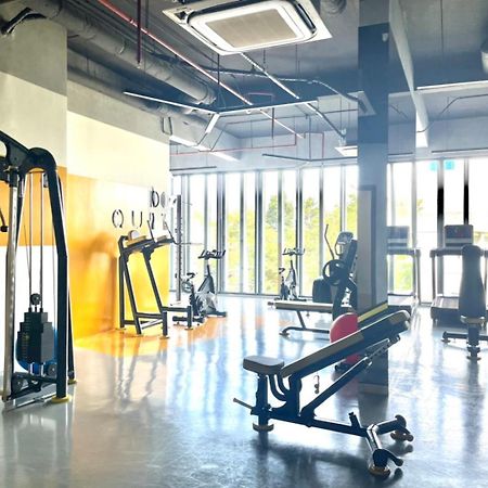 Compass One Building - Luxury Apartments Ap Phu Tho 외부 사진