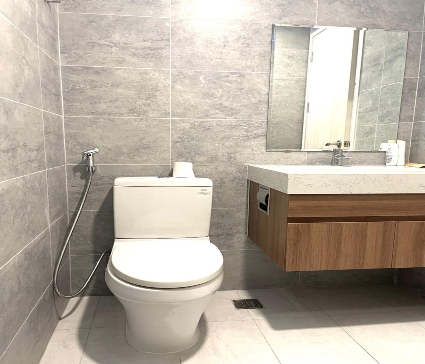 Compass One Building - Luxury Apartments Ap Phu Tho 외부 사진